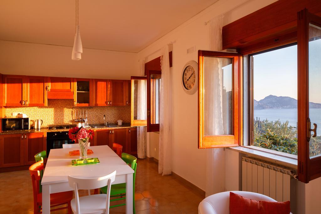 Il Nido Del Gabbiano Apartment Massa Lubrense Ngoại thất bức ảnh